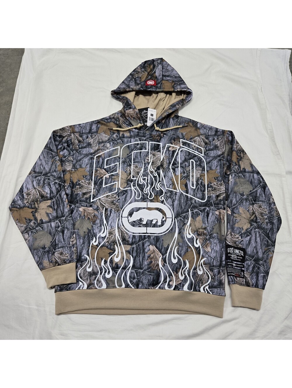 NWT Men's MEDIUM Ecko Unltd Oversized Camo Hoodie Woodland AOP Flames 2 Sided